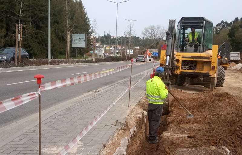 obra avenida comunidade europeia Leiria
