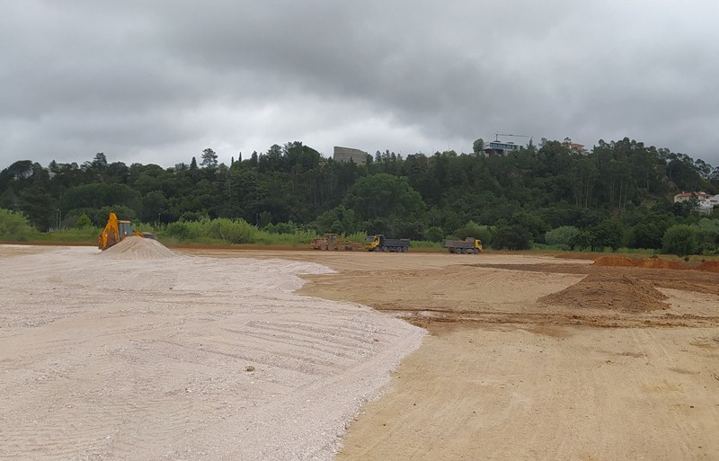 Parque de estacionamento provisório - Intermarché Leiria