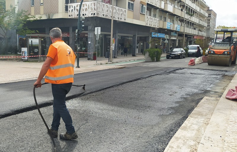 Pavimentação da Avenida Heróis de Angola, Leiria
